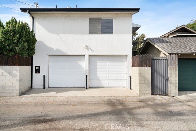 Detail Gallery Image 4 of 29 For 538 Palisades Ave, Santa Monica,  CA 90402 - 4 Beds | 3 Baths