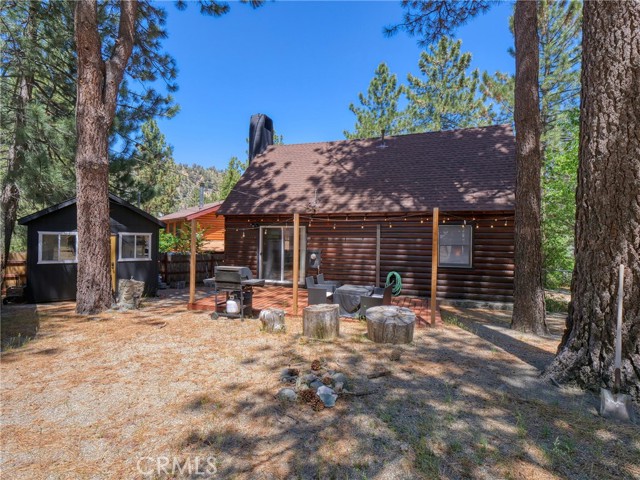 Detail Gallery Image 15 of 40 For 6226 Conifer Dr, Wrightwood,  CA 92397 - 3 Beds | 2 Baths