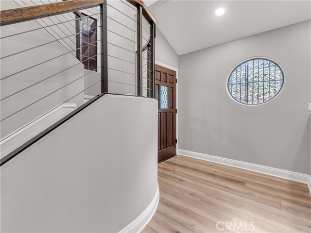 Detail Gallery Image 5 of 54 For 29729 Strawberry Hill Dr, Agoura Hills,  CA 91301 - 3 Beds | 3 Baths