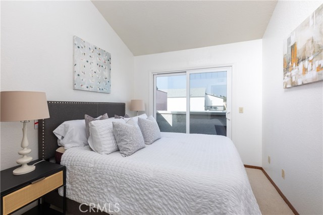 Detail Gallery Image 45 of 56 For 203 Utica Ave, Huntington Beach,  CA 92648 - 3 Beds | 2/1 Baths