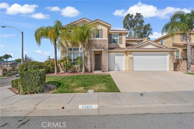 Detail Gallery Image 4 of 48 For 35811 Verde Vista, Wildomar,  CA 92595 - 5 Beds | 3 Baths