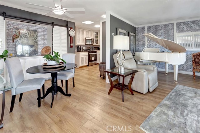 Detail Gallery Image 9 of 19 For 903 W 17th St #87,  Costa Mesa,  CA 92627 - 2 Beds | 2 Baths