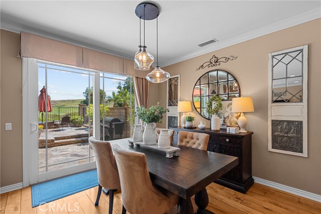 25542 Via Ventana, Valencia CA: https://media.crmls.org/medias/f0b9c41a-863b-4956-b114-8ab021bac695.jpg