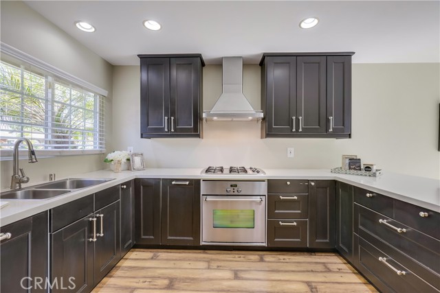3209 S Center Street, Santa Ana CA: https://media.crmls.org/medias/f0ba628e-64ad-430b-89e0-06fffc127760.jpg