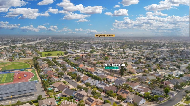 10281 Kings Street, Los Alamitos CA: https://media.crmls.org/medias/f0ba6c15-adaf-431e-819d-3c064b202a01.jpg