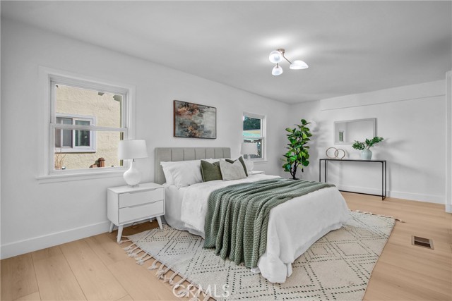 10724 Tabor Street photo 18
