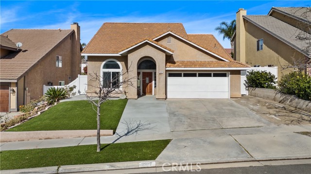 Detail Gallery Image 1 of 41 For 3327 Deaver Dr, Corona,  CA 92882 - 3 Beds | 3 Baths