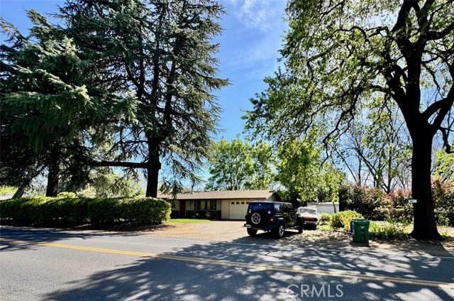 Detail Gallery Image 2 of 28 For 3481 Bell, Chico,  CA 95973 - 3 Beds | 1/1 Baths