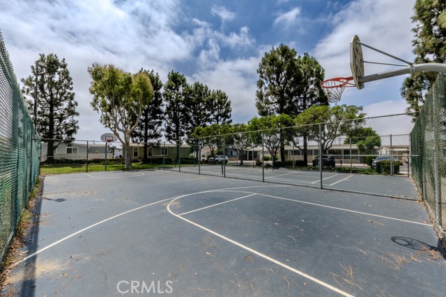 Detail Gallery Image 40 of 50 For 3595 Santa Fe Ave #278,  Long Beach,  CA 90810 - 3 Beds | 2 Baths