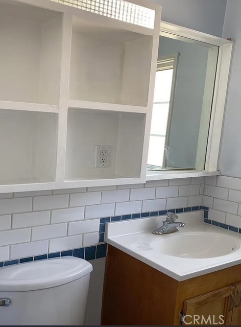 Detail Gallery Image 7 of 18 For 6410 Tujunga Ave, North Hollywood,  CA 91606 - 3 Beds | 2 Baths