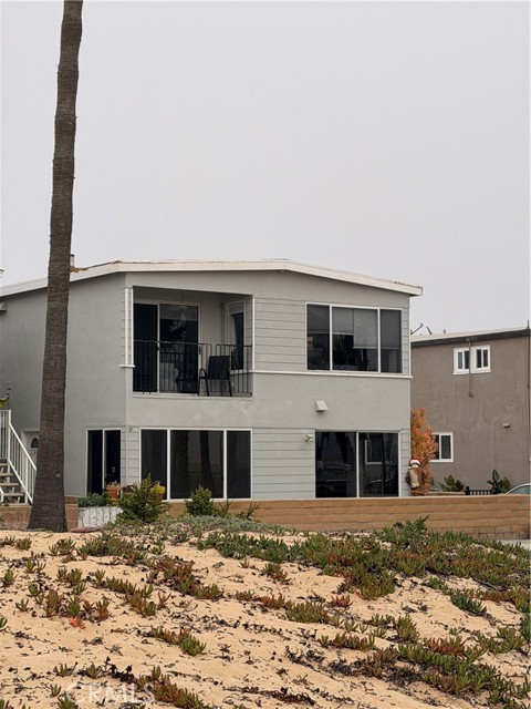 Detail Gallery Image 31 of 31 For 418 #a E Oceanfront, Newport Beach,  CA 92661 - 3 Beds | 2 Baths