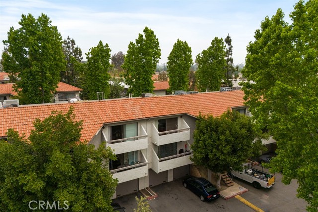 Detail Gallery Image 3 of 22 For 16970 Marygold Ave #14,  Fontana,  CA 92335 - 2 Beds | 2 Baths