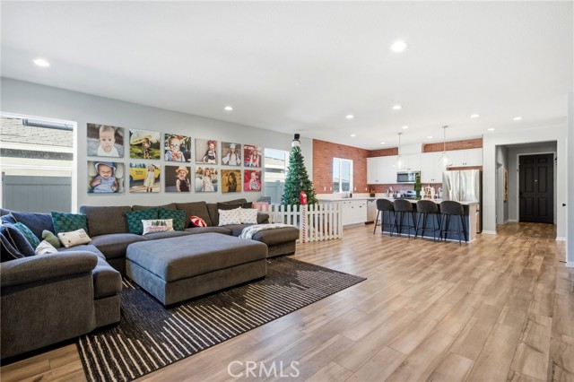 Detail Gallery Image 2 of 31 For 28184 Echo Ct, Menifee,  CA 92585 - 3 Beds | 2 Baths