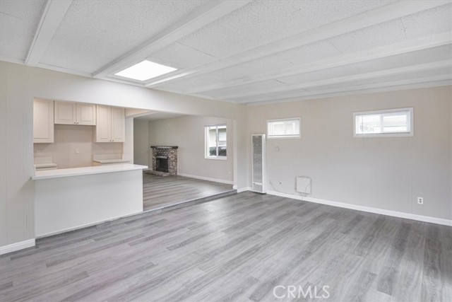 2216 Canehill Avenue, Long Beach CA: https://media.crmls.org/medias/f0bf0828-bbba-4573-a8c3-53542e7de967.jpg