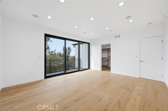 Detail Gallery Image 8 of 58 For 6565 Pickwick, Los Angeles,  CA 90042 - 3 Beds | 2/1 Baths