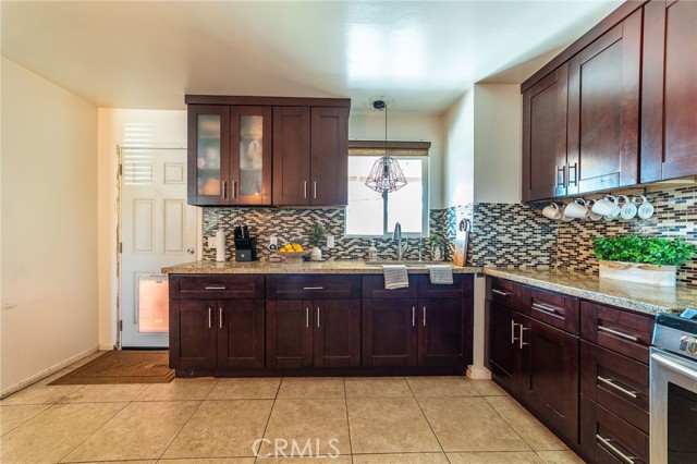 Detail Gallery Image 8 of 25 For 5527 N Fenimore Ave, Azusa,  CA 91702 - 3 Beds | 1 Baths