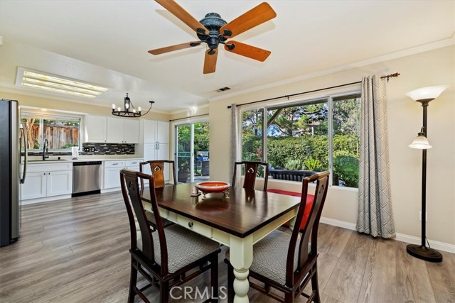 31710 Corte Esparza, Temecula CA: https://media.crmls.org/medias/f0c15595-82b0-470a-a8d7-c3cfa3c68b33.jpg