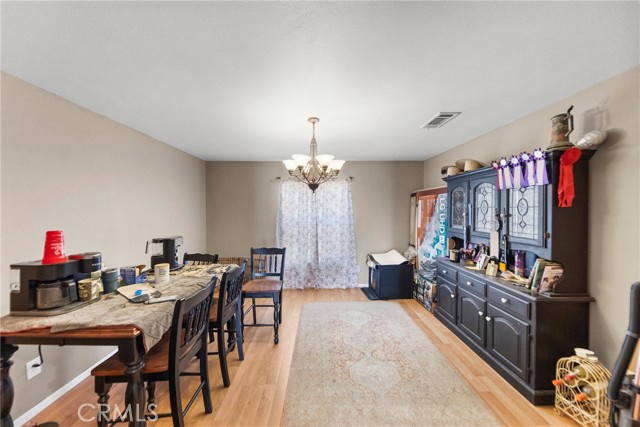 24450 Malaga Road, Menifee CA: https://media.crmls.org/medias/f0c17a44-0324-4a91-82b3-45bfac8e1a05.jpg