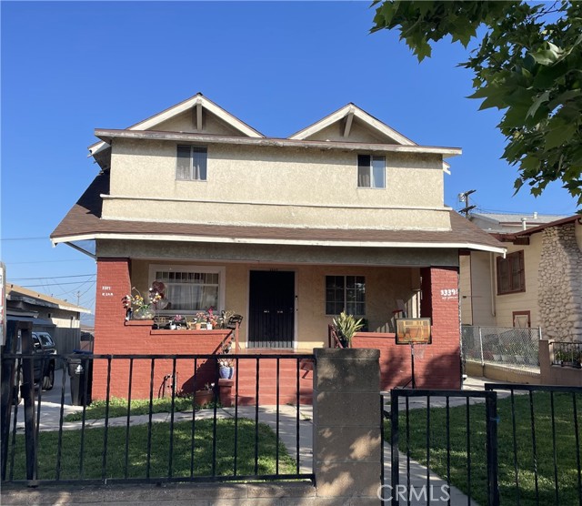 3339 Jeffries Avenue, Los Angeles CA: https://media.crmls.org/medias/f0c1c3d4-3f12-4bcd-a88c-938e77f5014c.jpg