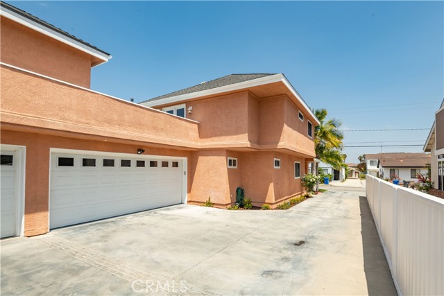 2204 Dufour Avenue, Redondo Beach, California 90278, 3 Bedrooms Bedrooms, ,2 BathroomsBathrooms,Residential,Sold,Dufour,SB22166014