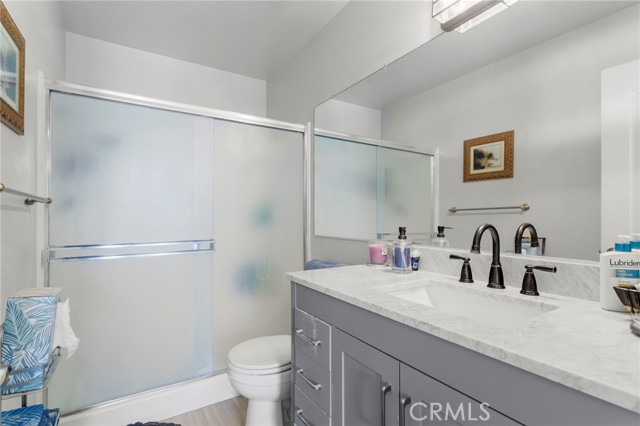 Detail Gallery Image 15 of 26 For 1736 N Hacienda Dr, Ontario,  CA 91764 - 3 Beds | 2 Baths