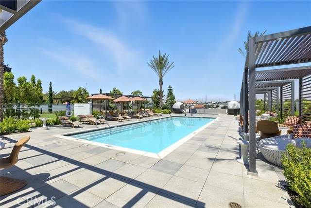 Detail Gallery Image 15 of 24 For 575 Canterbury Way, Montebello,  CA 90640 - 5 Beds | 3 Baths