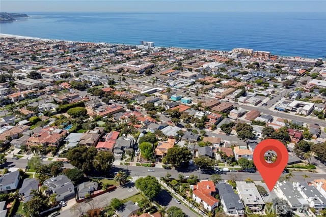 607 Sapphire St., Redondo Beach, California 90277, 2 Bedrooms Bedrooms, ,1 BathroomBathrooms,Residential,Sold,Sapphire St.,SB22047137