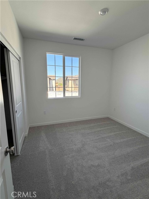 Detail Gallery Image 11 of 21 For 32879 Manhattan Ave, Winchester,  CA 92596 - 4 Beds | 2/1 Baths