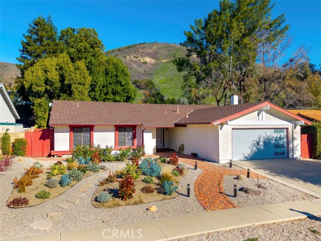 Detail Gallery Image 2 of 36 For 6553 Smoke Tree Ave, Oak Park,  CA 91377 - 3 Beds | 2 Baths