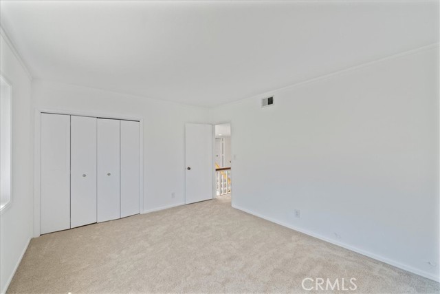 6451 E Shire Way, Long Beach CA: https://media.crmls.org/medias/f0c33f50-cd9e-40d5-a3e7-f49199e55f61.jpg