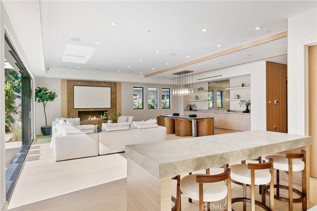 13944 Valleyheart DriveSherman Oaks img 10
