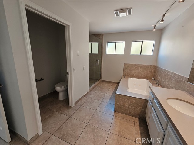 3622 Roberts View Place, Studio City CA: https://media.crmls.org/medias/f0c43530-57db-4d68-a982-2ee0046bfec6.jpg