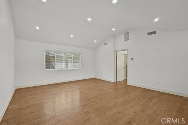 8817 Louise Avenue, Sherwood Forest CA: https://media.crmls.org/medias/f0c5f134-e557-444d-a864-3452aa5ea3d1.jpg