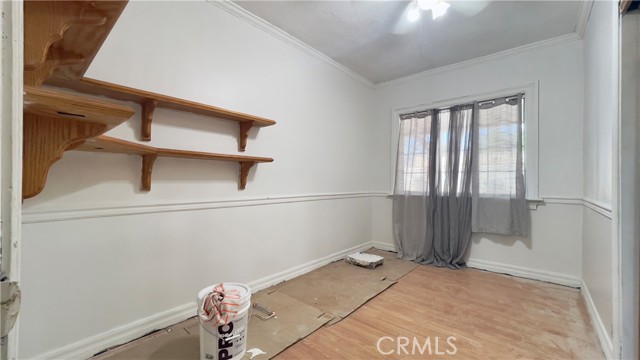13394 Glenoaks Blvd photo 8