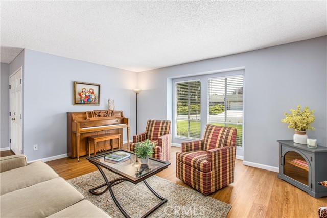 Detail Gallery Image 6 of 49 For 11554 Pecan Way, Loma Linda,  CA 92354 - 4 Beds | 2 Baths