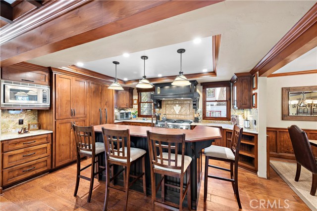 Detail Gallery Image 25 of 70 For 400 Cottage Grove Rd, Lake Arrowhead,  CA 92352 - 4 Beds | 4 Baths