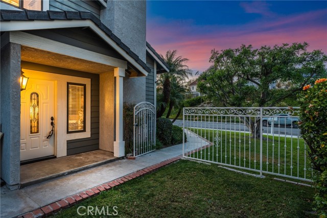 Detail Gallery Image 4 of 75 For 21340 via Del Puma, Yorba Linda,  CA 92887 - 5 Beds | 3/1 Baths