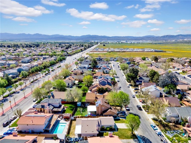 Detail Gallery Image 30 of 32 For 43730 San Francisco, Lancaster,  CA 93535 - 3 Beds | 2 Baths