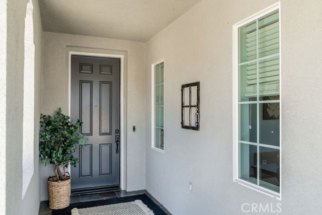 Detail Gallery Image 3 of 40 For 31675 Mccartney Dr, Winchester,  CA 92596 - 4 Beds | 3/1 Baths