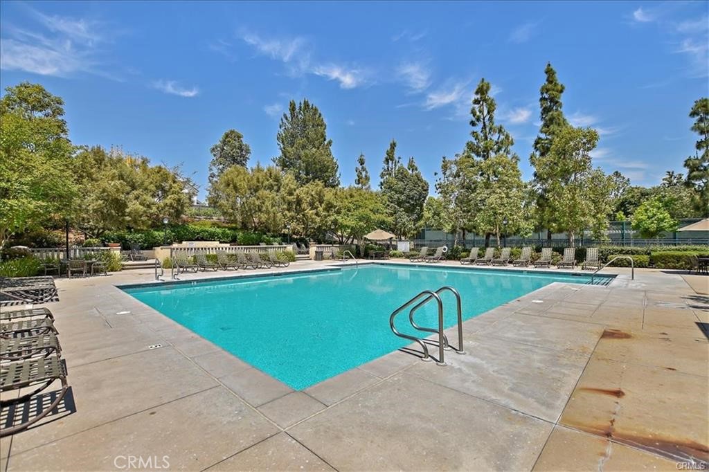 F0cb7b8e B0e5 4179 A55e 26148662c339