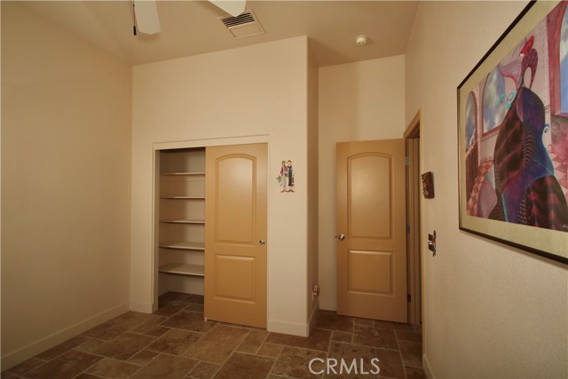 7125 Sunny Vista Road, Joshua Tree CA: https://media.crmls.org/medias/f0cba725-a737-40c2-9bc0-10d5d037da09.jpg