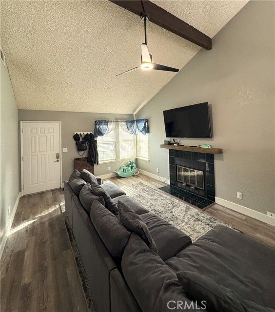 Detail Gallery Image 5 of 24 For 5455 N Marty Ave #141,  Fresno,  CA 93711 - 3 Beds | 2 Baths