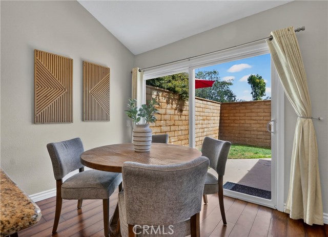 Detail Gallery Image 17 of 52 For 21016 Champlain, Lake Forest,  CA 92630 - 3 Beds | 2 Baths