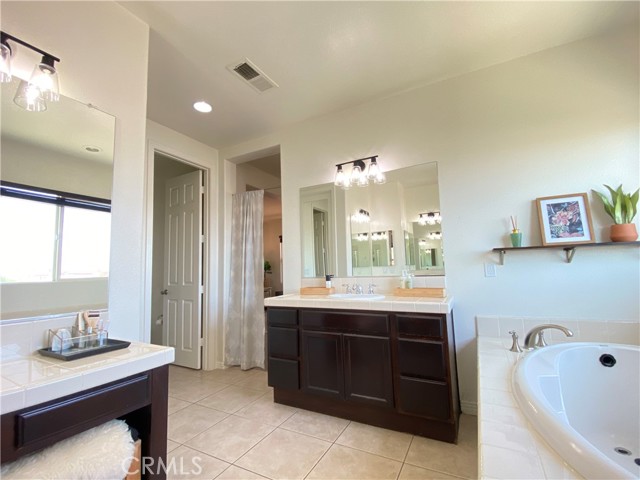 Detail Gallery Image 20 of 33 For 41338 Corte Nella Vita, Indio,  CA 92203 - 4 Beds | 4 Baths