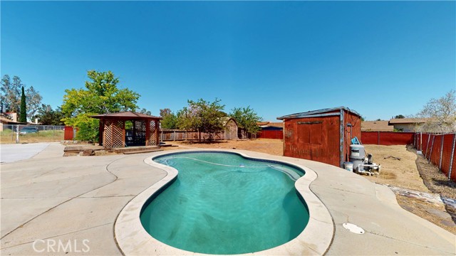 Detail Gallery Image 60 of 74 For 14380 La Brisa Rd, Victorville,  CA 92392 - 4 Beds | 2/1 Baths