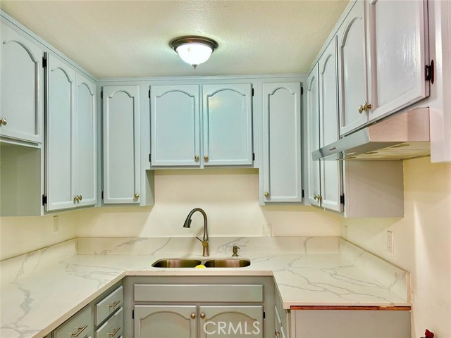 Detail Gallery Image 9 of 26 For 7303 Exeter St #204,  Paramount,  CA 90723 - 2 Beds | 1/1 Baths