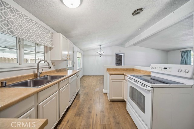 3120 E Avenue Q4, Palmdale, CA 93550 photo 12