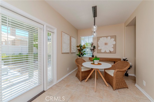2142 Root Street, Fullerton CA: https://media.crmls.org/medias/f0ce9314-57f2-4fd7-99d0-f774fa395710.jpg