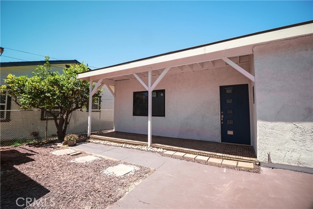 3221 Folsom Street, Los Angeles CA: https://media.crmls.org/medias/f0cea195-3371-41d6-b327-bc3fa9244a04.jpg