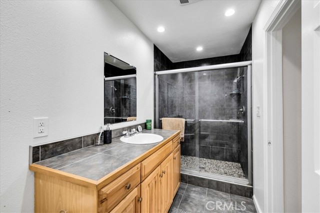 58331 Caliente Street, Yucca Valley CA: https://media.crmls.org/medias/f0ceade1-1121-4773-ab28-daf1b8772085.jpg